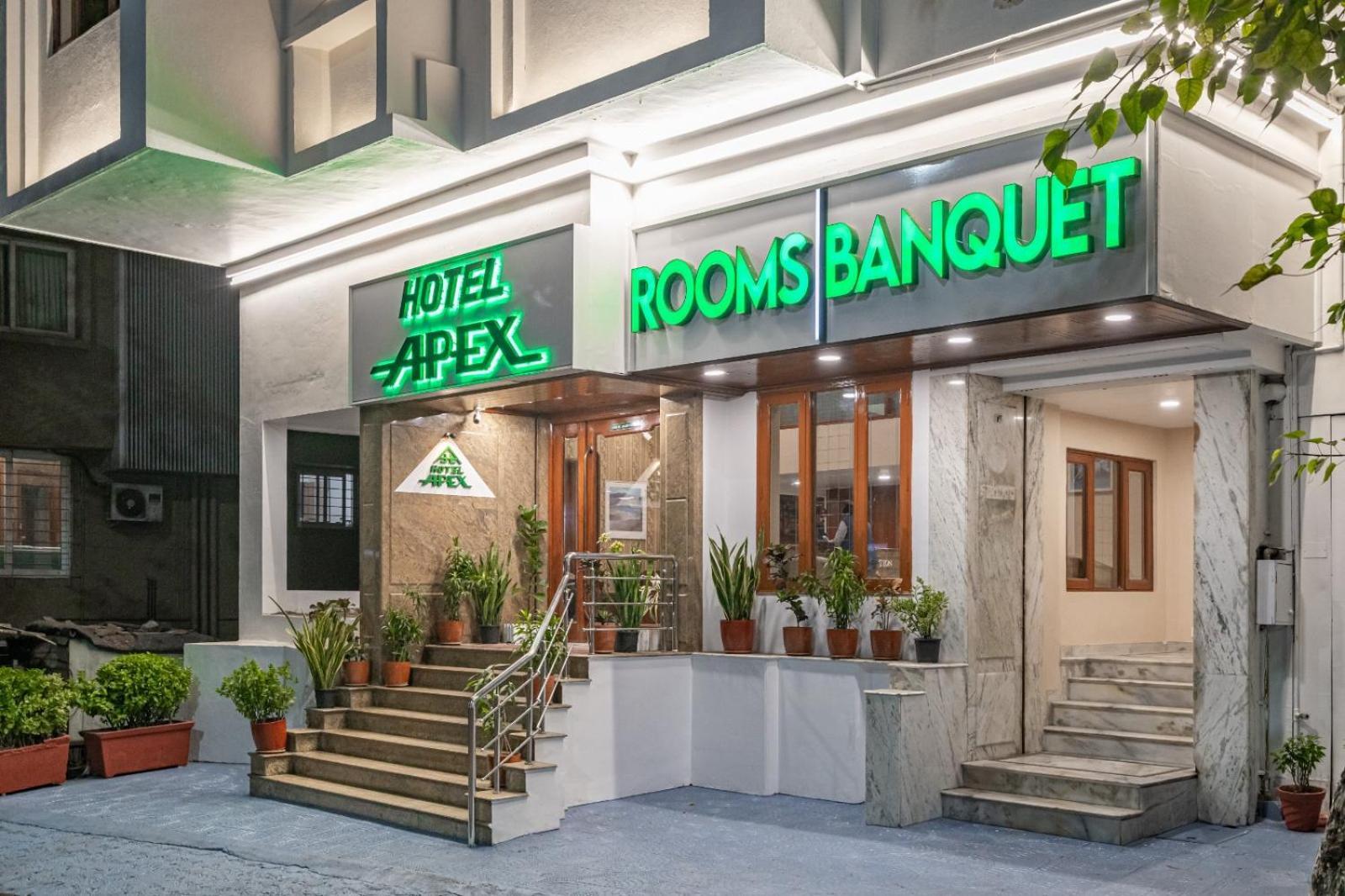 Hotel Apex Surate Extérieur photo